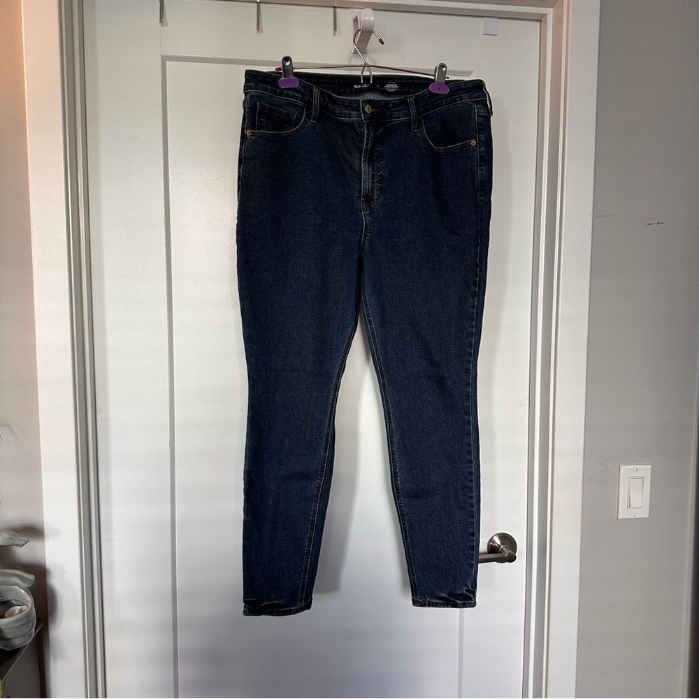 Old Navy Rockstar Stretch Jeans